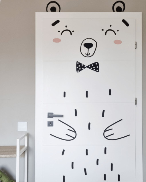 recenzie autocolant usa ursulet