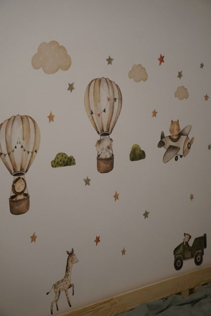 recenzie-sticker-murale-aventuri ins afari